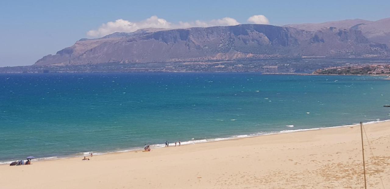 Casa Vacanza "Fortuna" Balestrate Bagian luar foto
